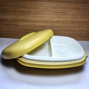 Tupperware Microwave Vegetable Steamer Cooker with Insert Harvest Gold 1273-65